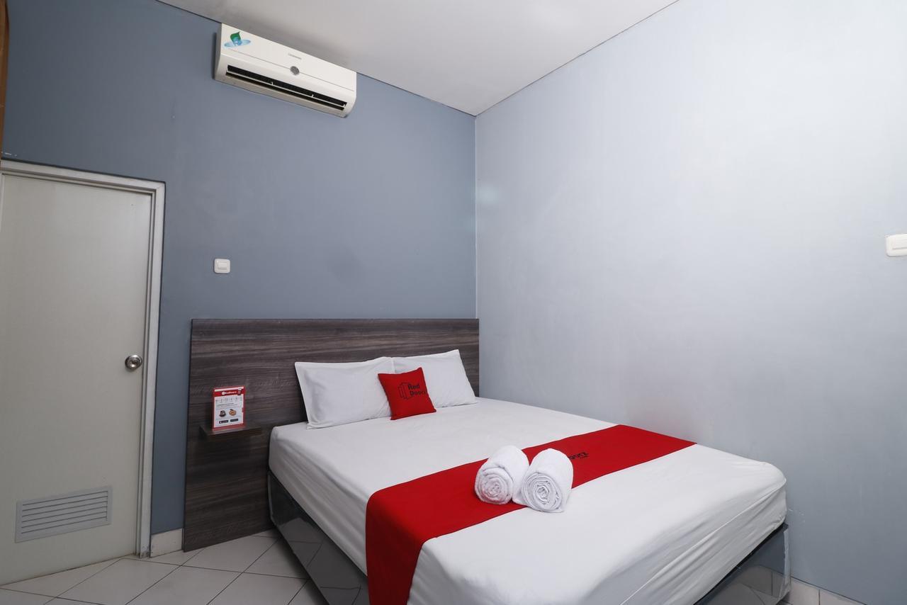 Reddoorz Plus Near Rs Harapan Kita Cakarta Dış mekan fotoğraf