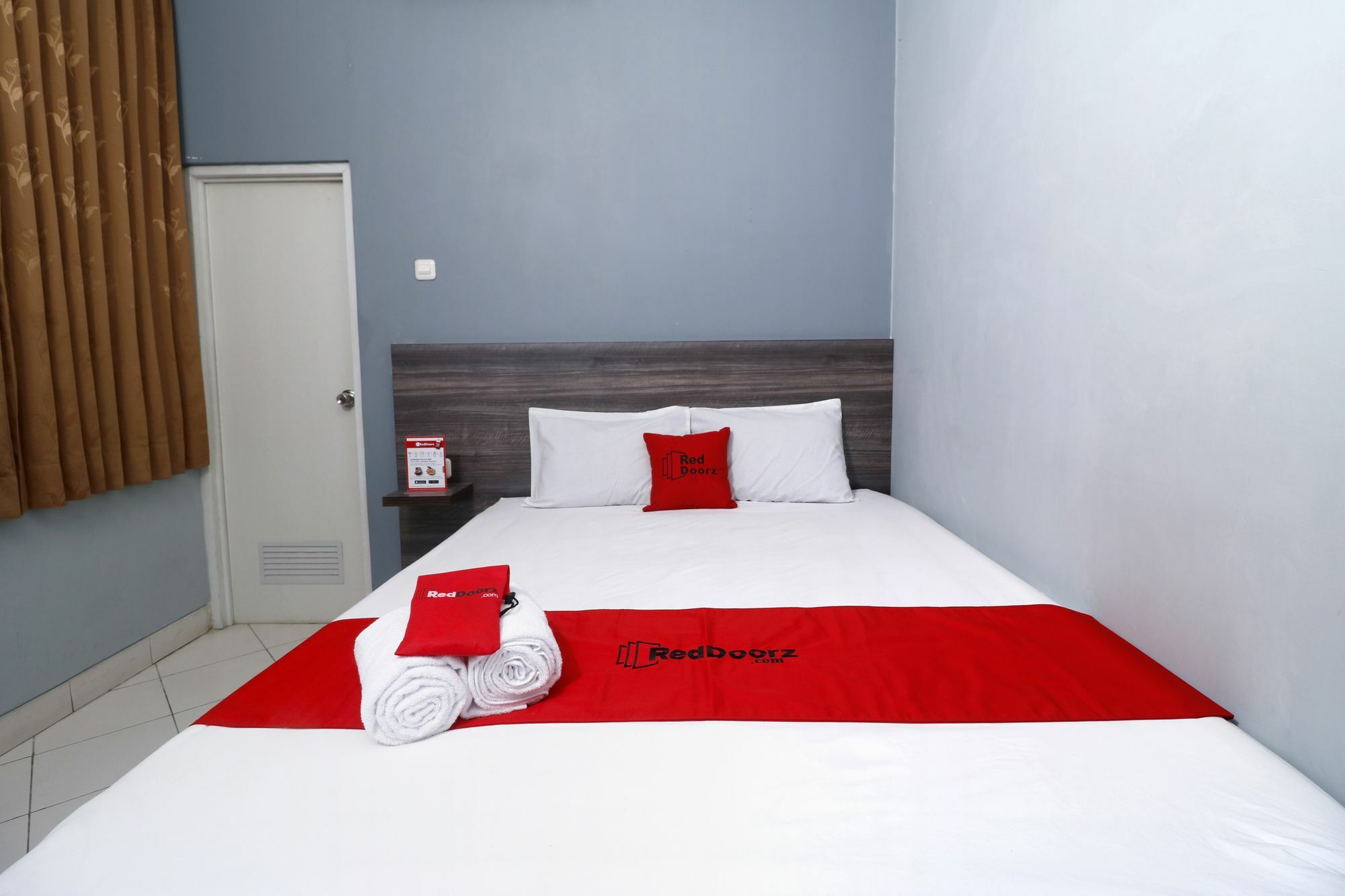 Reddoorz Plus Near Rs Harapan Kita Cakarta Dış mekan fotoğraf