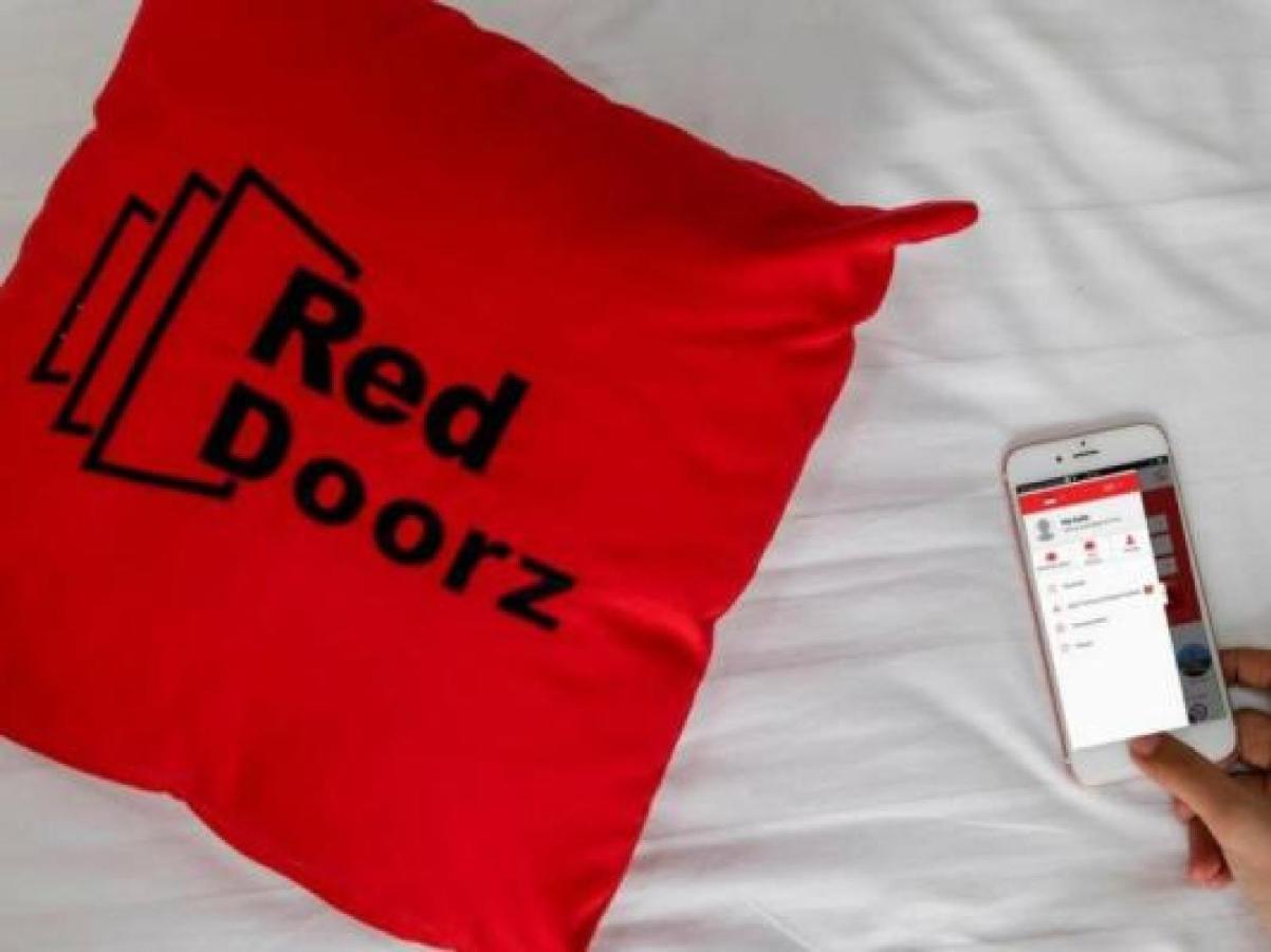 Reddoorz Plus Near Rs Harapan Kita Cakarta Dış mekan fotoğraf